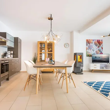 Apartman Ostseebad, Sellin, Ferienwohnung, Villa Baltic